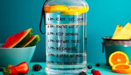 爱游戏下载-世界青年足球锦标赛中国队稳步晋级，世界足球青年俱乐部