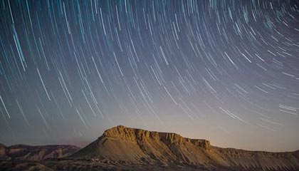 爱游戏下载-世界青年足球锦标赛中国队稳步晋级，世界足球青年俱乐部