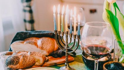 爱游戏下载-世界青年足球锦标赛中国队稳步晋级，世界足球青年俱乐部